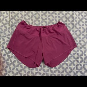 Oiselle Roga Shorts NWOT, plum